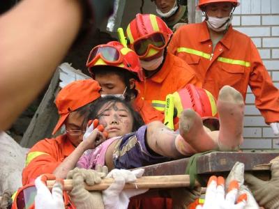 汶川大地震中被埋72小时的女孩，如今怎么样了？