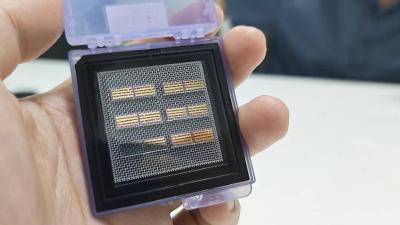 冲上250GHz！“湖北芯”刷新全球带宽传输纪录