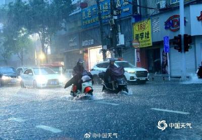 湖北的雨下得霸榜全国前3！武汉没雨？不，在来的路上