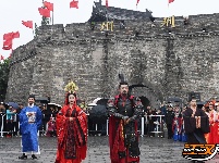 图集 | 国庆首日 荆州宾阳楼开城仪式带你“穿越”回楚都