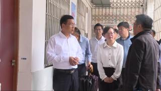 刘堂军检查高考准备工作