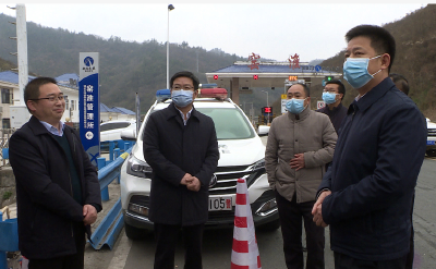 纪道清谢晓鸣督导检查疫情防控工作时强调：从严从细落实防控措施 筑牢疫情防控第一道防线