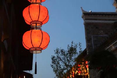 兔年迎新春 元宵氛围浓