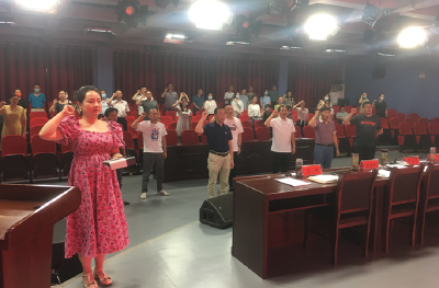 房县融媒体中心开展“庆七一”主题党日系列活动