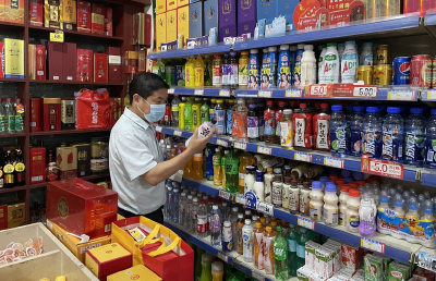 【食品安全专栏】化龙堰镇：开展“食品安全周”专项行动