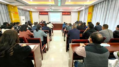 【学习贯彻党的二十大精神】县交建集团：召开学习贯彻党的二十大精神宣讲会
