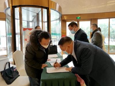 房县进入“两会”时间！政协委员陆续报到