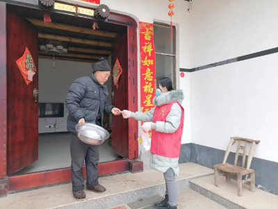 “邻里互助 药品共享”文明实践活动解决群众“药紧事”
