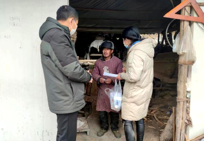 窑淮镇淮水村：送药上门暖人心