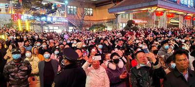 正月十五闹元宵  烟花璀璨点亮房县