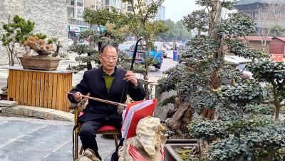 周良喜：“草根”作曲家谱写别样人生