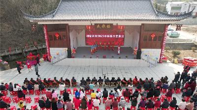 门古寺镇：民俗文艺汇演闹新春 百姓欢歌笑语年味浓