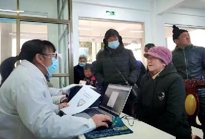 门古寺镇中心卫生院：真情关爱老年人 免费体检暖人心