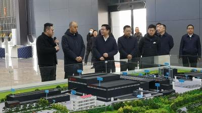 国开行湖北分行行长李少民一行来房调研