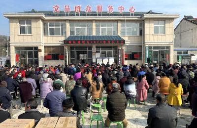 土城镇塘埂村：召开村民大会 共商发展大计
