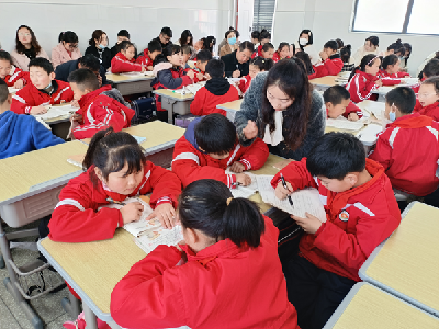 东部校区教联体教学研讨 助推义教优质均衡发展