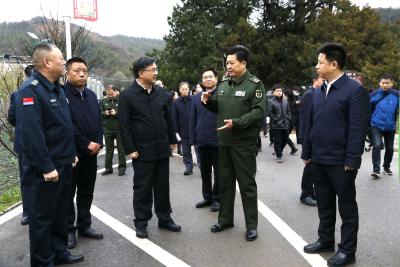 周月星出席房县定点帮扶和区域协作工作联席会议强调： 持续强化政治担当 全面提升帮扶质效