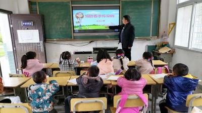 野人谷镇木瓜小学：多措并举预防春季传染病