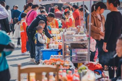 3月18日 丹江口市习家店镇“三花”节盛大开幕