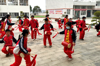 白鹤学校：培养兴趣爱好 引领学生多元化发展  