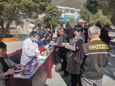 野人谷镇开展“3.15”国际消费者权益日系列活动