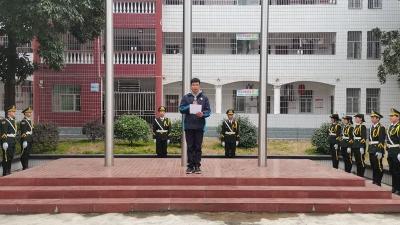 县二中开展“雷锋月”系列活动
