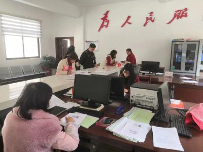 野人谷镇：部门协作  精心培育市场主体