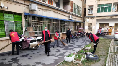 房县公路养护中心：以党建引领提文明创建效能