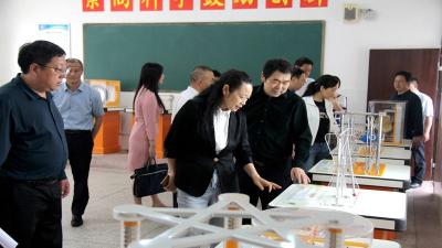 十堰市创文办调研房县未成年人思想道德建设工作