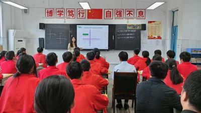 门古初中：教联体深入开展学科交流活动
