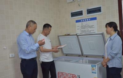【食品安全专栏】房县幼儿园：保障食品安全  关爱幼儿健康