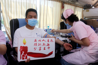 房县人民医院：开展2023年无偿献血活动