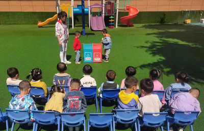 城关镇泉水社区幼儿园：垃圾齐分类  环保我先行