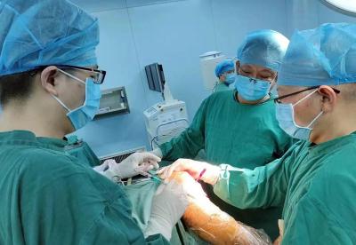 房县人民医院：单髁置换让骨性关节炎患者精准微创保膝