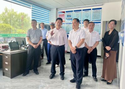 省人大常委会委员、社会建设委员会主任委员张忠凯一行来房调研