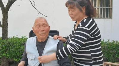 抗美援朝老兵孟成孝：听老兵的含泪回忆 铭记那场伟大胜利