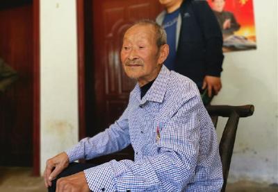 抗美援朝老兵解敏政：忠诚信仰 无悔人生