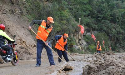 房县交通公路部门：开展水毁修复工程确保安全度汛