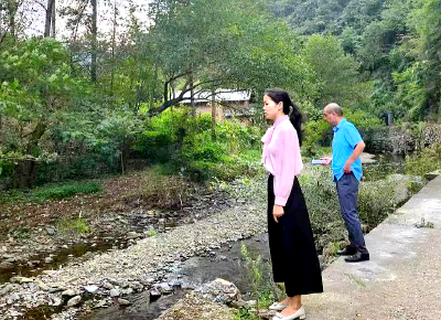 五台乡：持续开展生态环境巡查工作