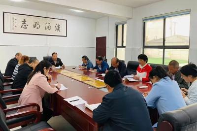城关镇炳公小学：12名老师立下“军令状”