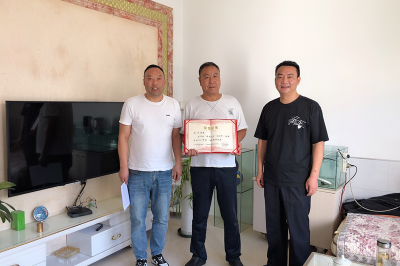 回龙乡：文明家庭孝老爱亲 引领乡风文明建设