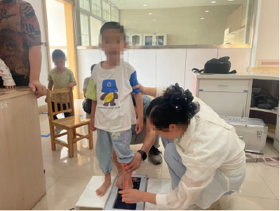 呵护“折翼天使”：房县组织开展残疾儿童辅具矫形器适配