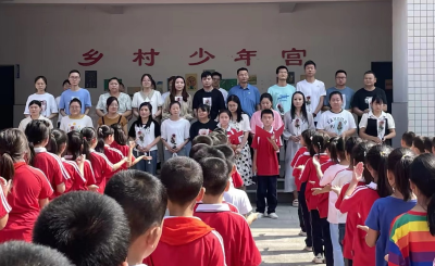 “喜迎教师节，奋斗向未来”——尹吉甫学校开展庆祝第39个教师节活动