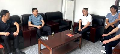 【走进乡村看振兴】县人民法院院长陈凯到五谷庙村调研乡村振兴工作
