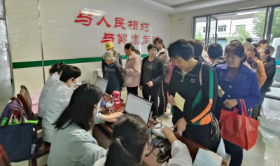 尹吉甫镇: 推进“两癌”筛查关爱女性健康