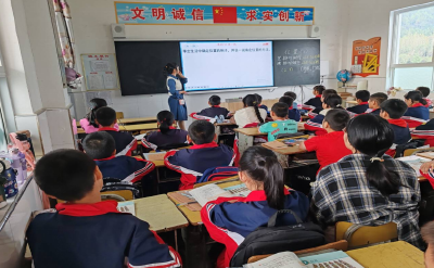 谢湾小学：举办家长开放日活动，促进家校合作