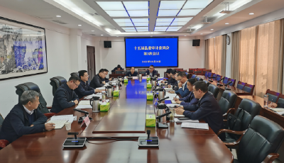 谢晓鸣主持召开县委审计委员会第三次会议