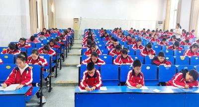 县实验小学：开展命题作文竞赛活动