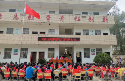 窑淮镇：以“三抓”为着力点推动“八五”普法工作落实落细