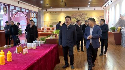 谢晓鸣调研重点项目和企业时强调：抓实重点项目 激发企业活力  夯实高质量发展硬支撑